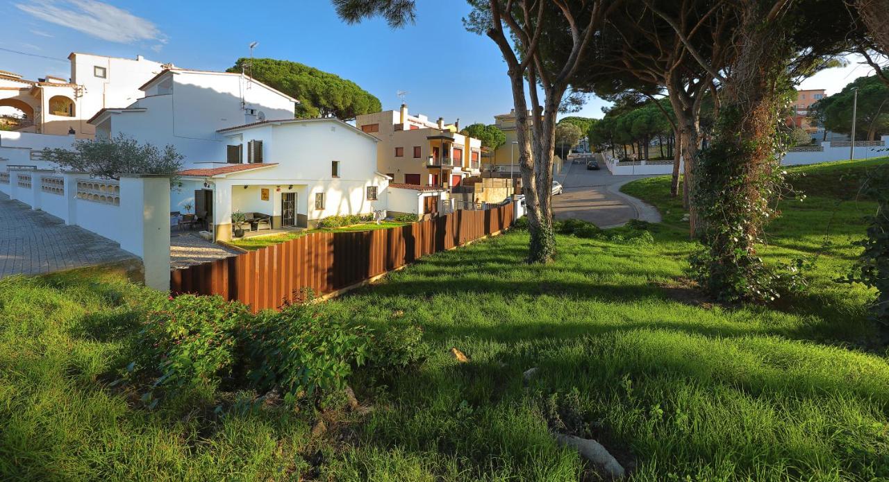 House Apartment L' Escala Exterior foto